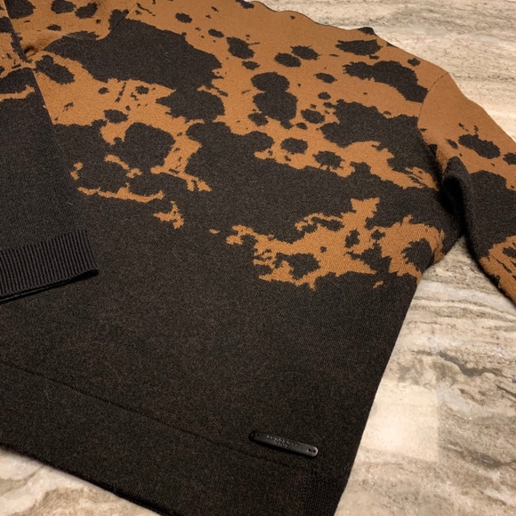 Burberry – Soft Wool Black and Brown Patterned Sweater Sz L. Excellent condition - Picture 8 of 9